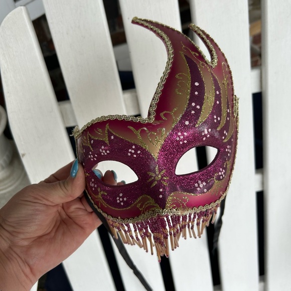 BEADED Mardi Gras MASQUERADE VENETIAN MASK - Picture 4 of 6